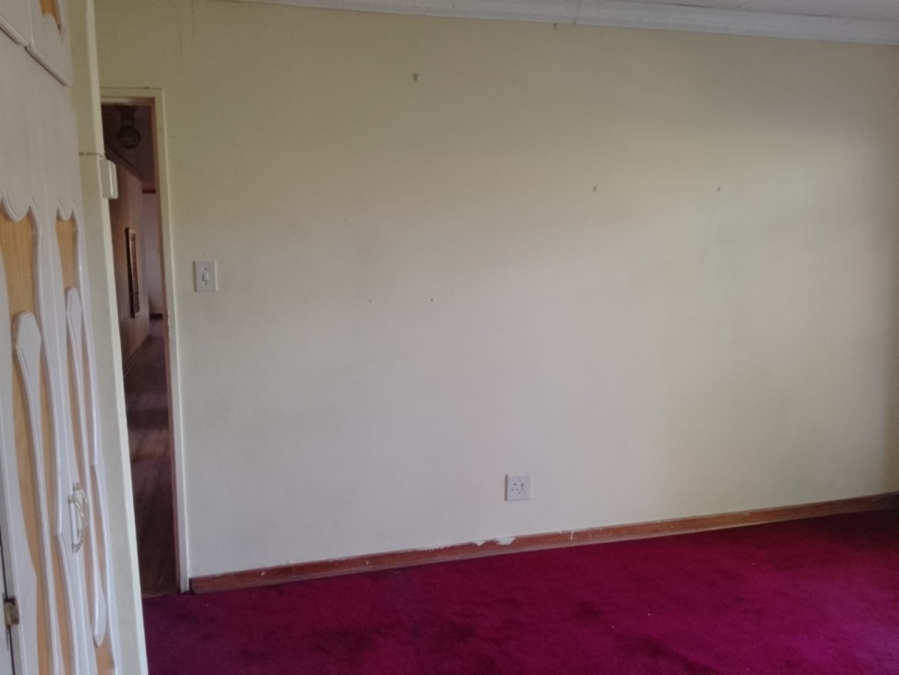 To Let 4 Bedroom Property for Rent in Fichardt Park Free State